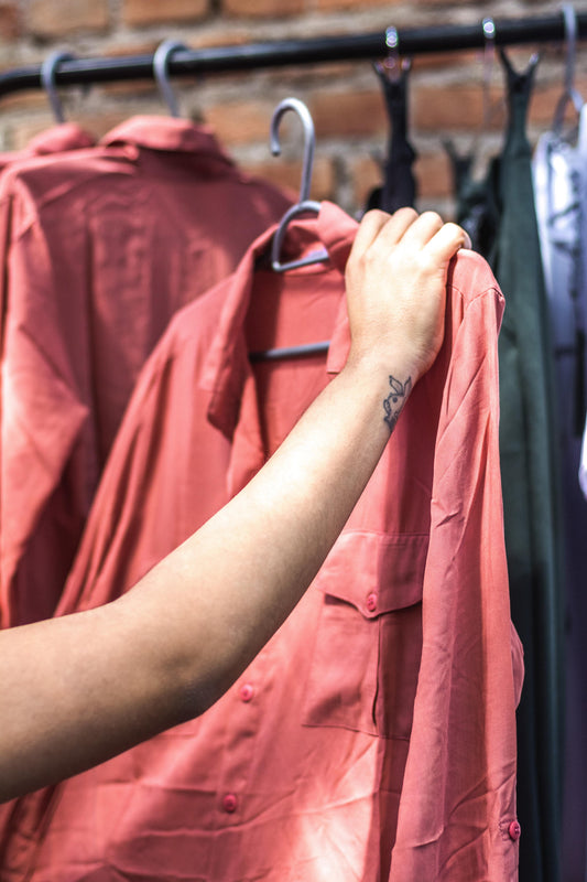 Ironing is one of the biggest causes of damage to clothes. Straighten your clothes without damaging them with EasyIron Spray, which is gentle on fabrics.